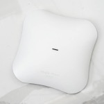Borne wifi 7 bi-band - 5 040 Mbps - 2x2 MIMO en 2.4 et 3x3 en 5  Ghz